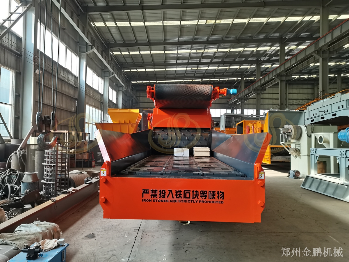 郑州金鹏履带式园林树枝粉碎机选型与集中料场作业配置参考